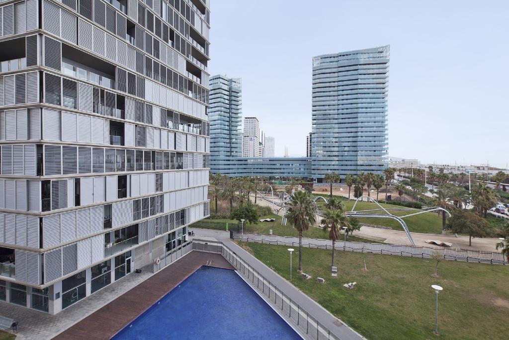 You Stylish Beach Apartments Barcelona Bagian luar foto