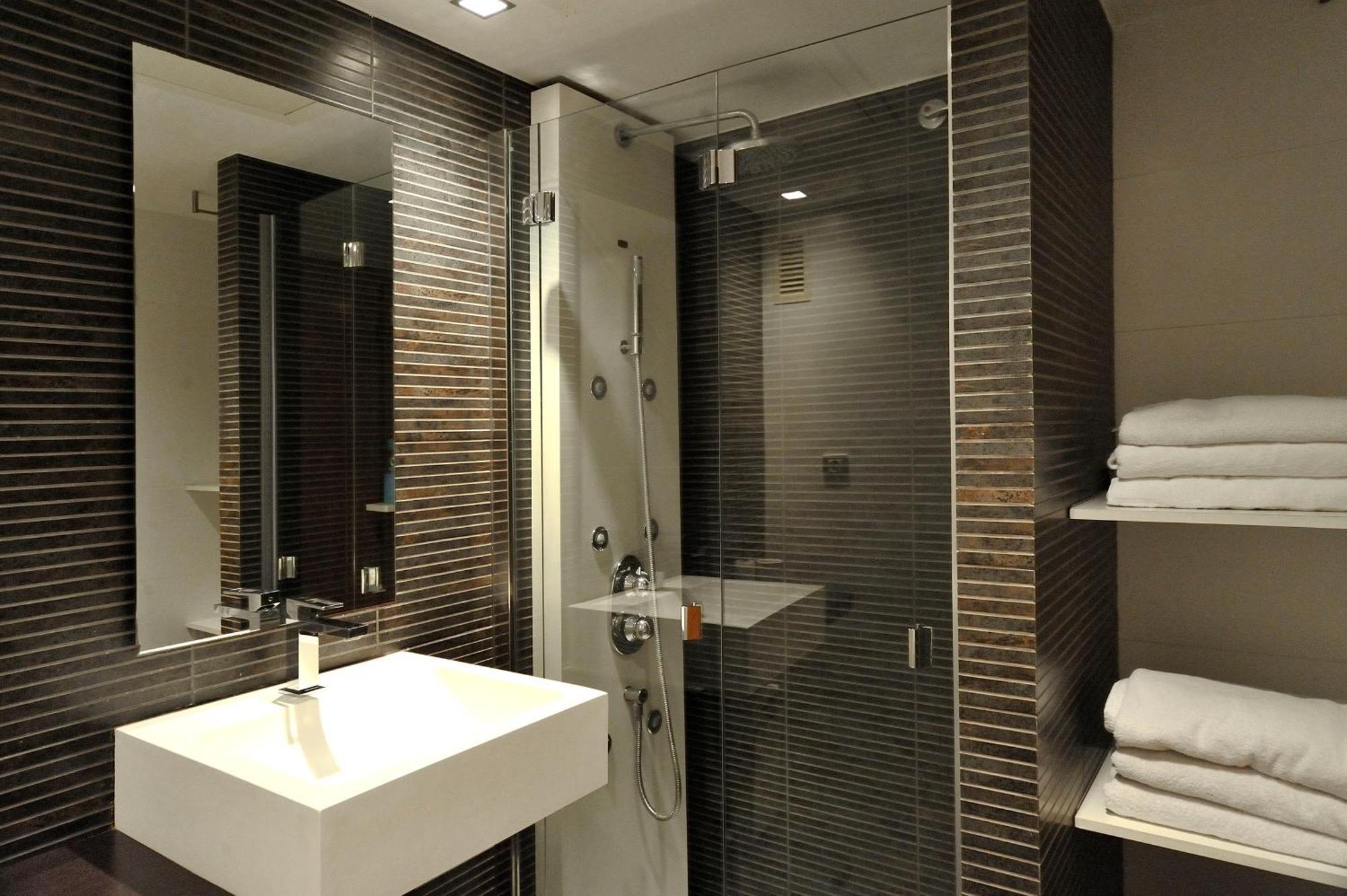 You Stylish Beach Apartments Barcelona Bagian luar foto