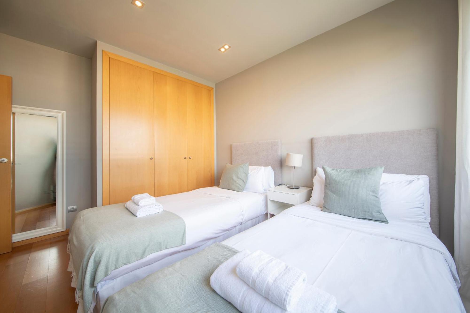 You Stylish Beach Apartments Barcelona Bagian luar foto