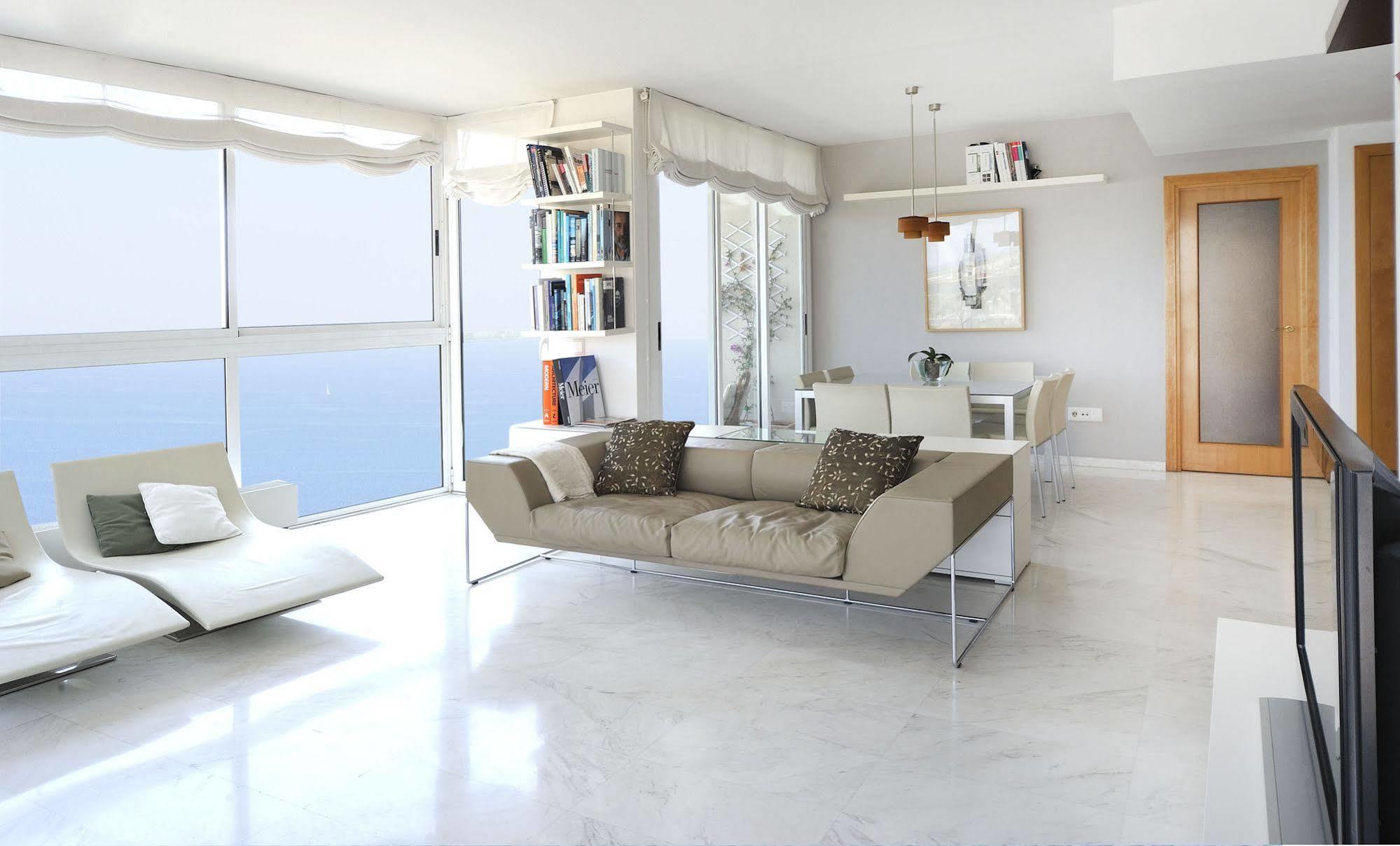 You Stylish Beach Apartments Barcelona Bagian luar foto